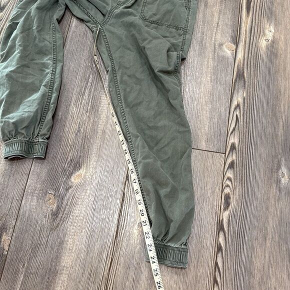 Hollister Olive Green Joggers - Picture 8 of 9